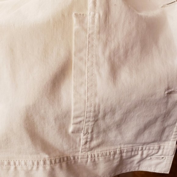 D&Co - Stretch Twill Jean Jacket with Bling Buttons - White - XL - EUC - Picture 11 of 13